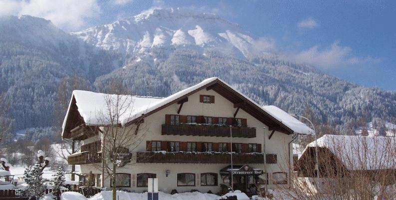 Hotel Pfrontener Hof Bagian luar foto