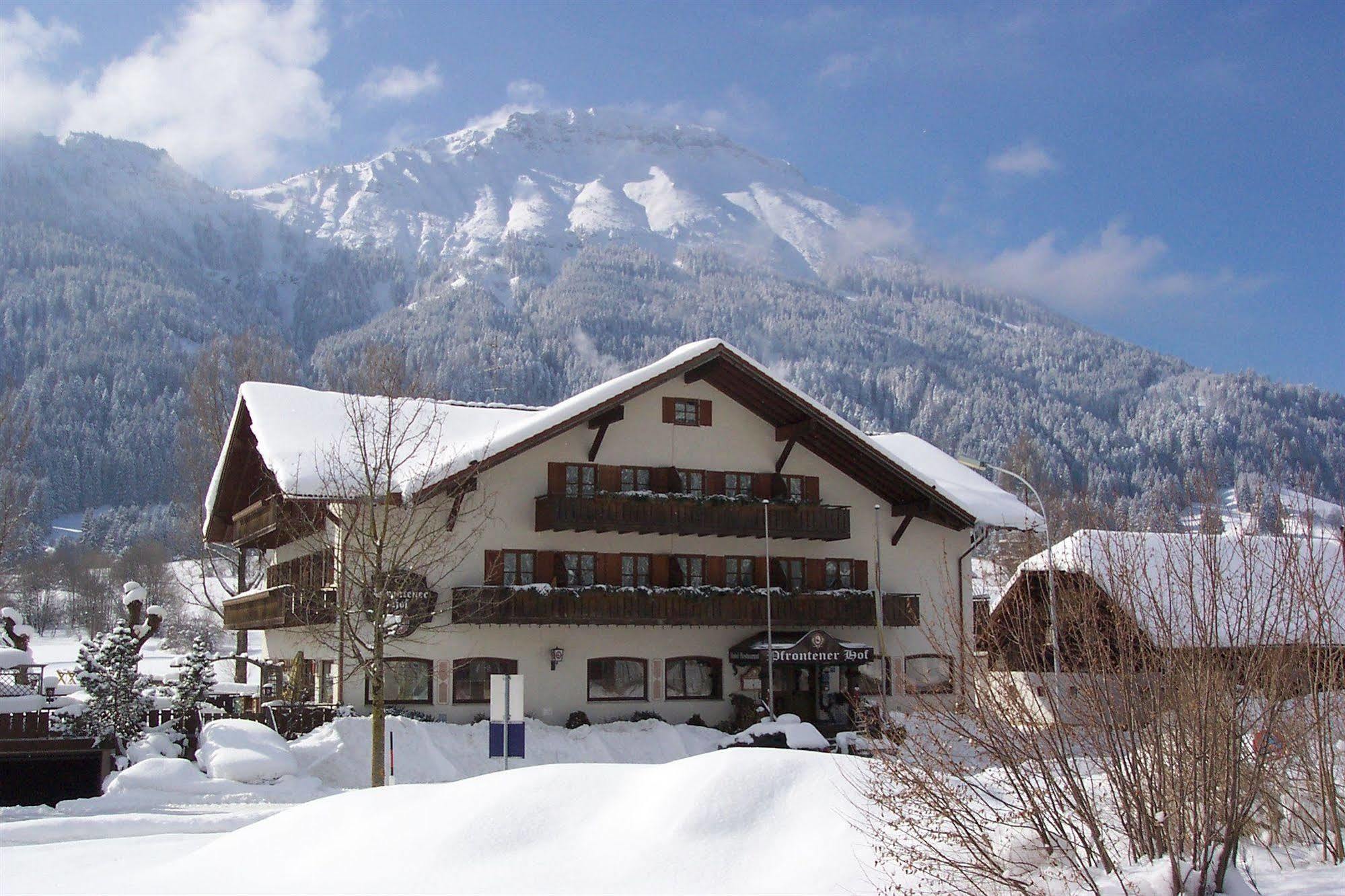 Hotel Pfrontener Hof Bagian luar foto