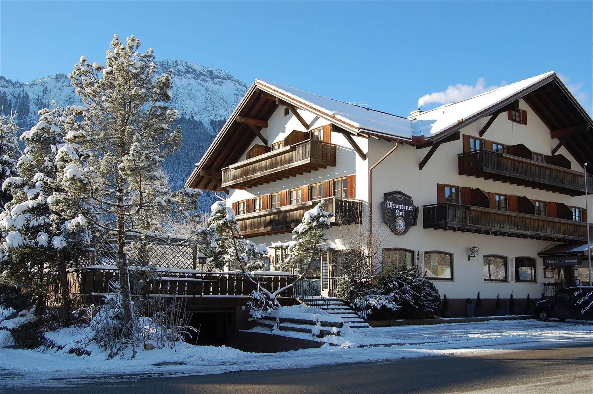 Hotel Pfrontener Hof Bagian luar foto